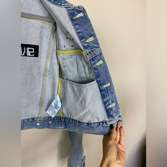 Maje Vavini Denim Jean Blue Jacket Cropped Patch Detail Size M - Picture 5 of 14